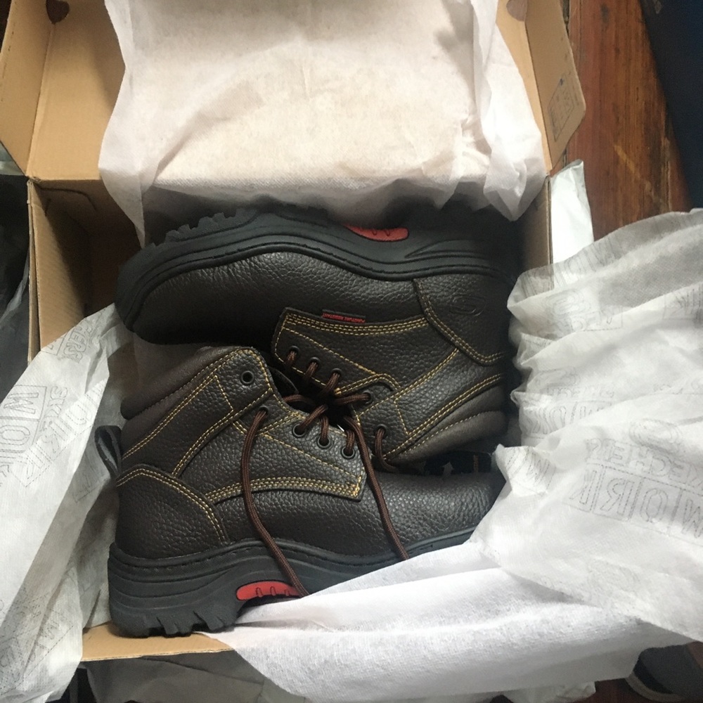 Skechers steal toe boots